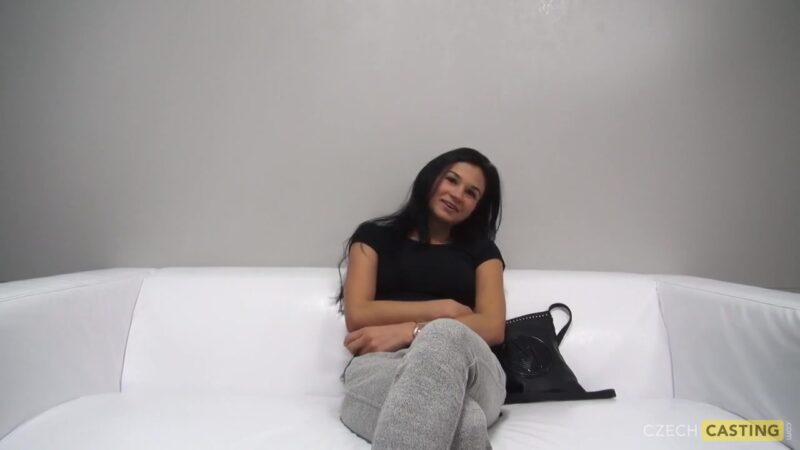 Adela - 5219 2