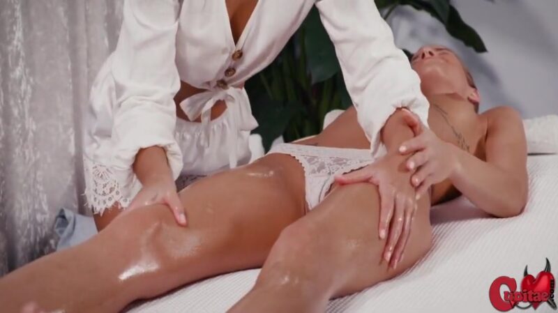 Nota A Normal Massage, Lola Myluv And Sarah Key