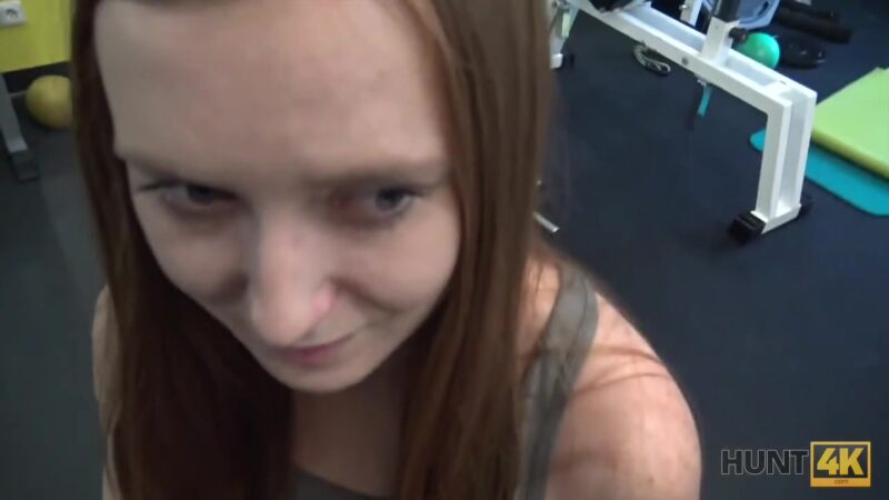 HUNT4K. Couple was working out in gym when rich hunter appeared