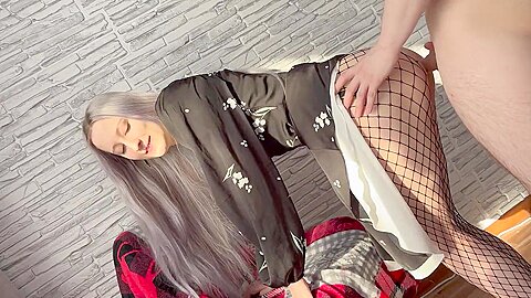 1st Anal Of A Virgin, Coarse Screw In The Booty And Cum On The Face Of A Lascivious Maid